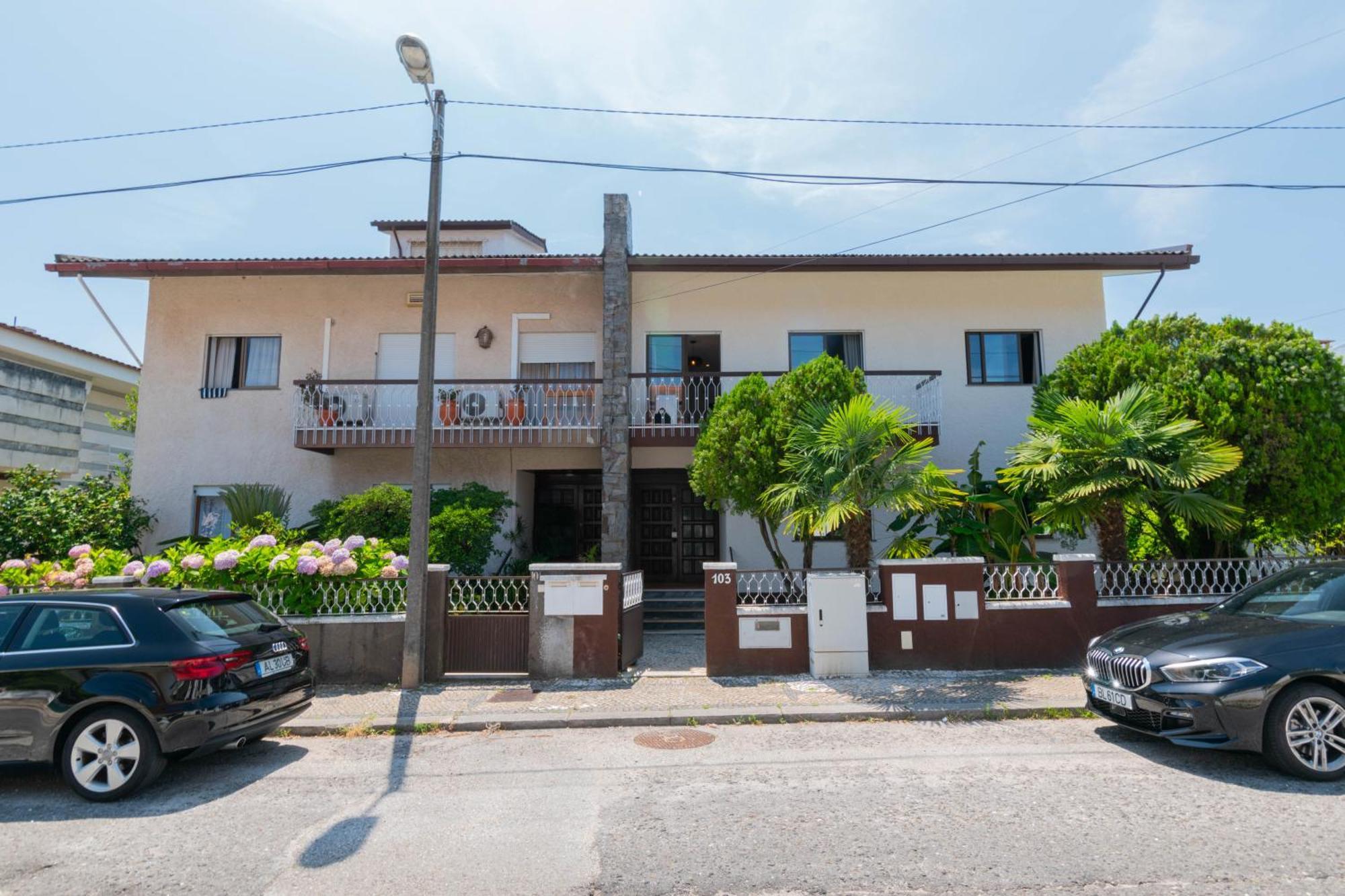 Bed and Breakfast 7Min To Uni Se-Velha - Ac - Work Desk - 300Mbs Wifi Коїмбра Екстер'єр фото